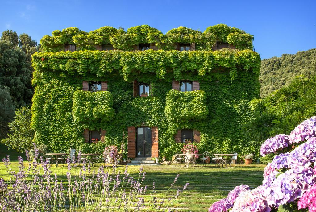 L'Agnata Di De Andre Boutique Hotel Tempio Pausania Eksteriør bilde